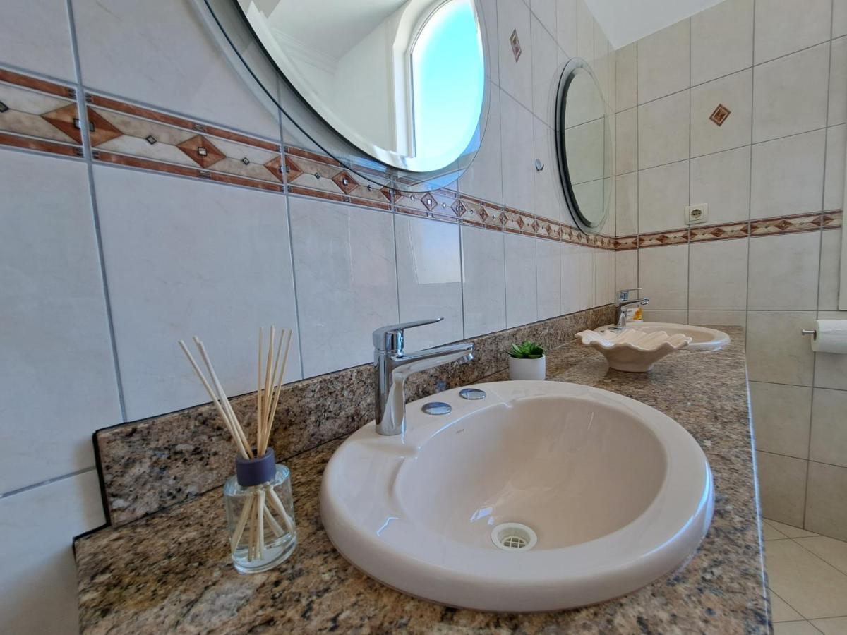 Guesthouse Emma Задар Экстерьер фото