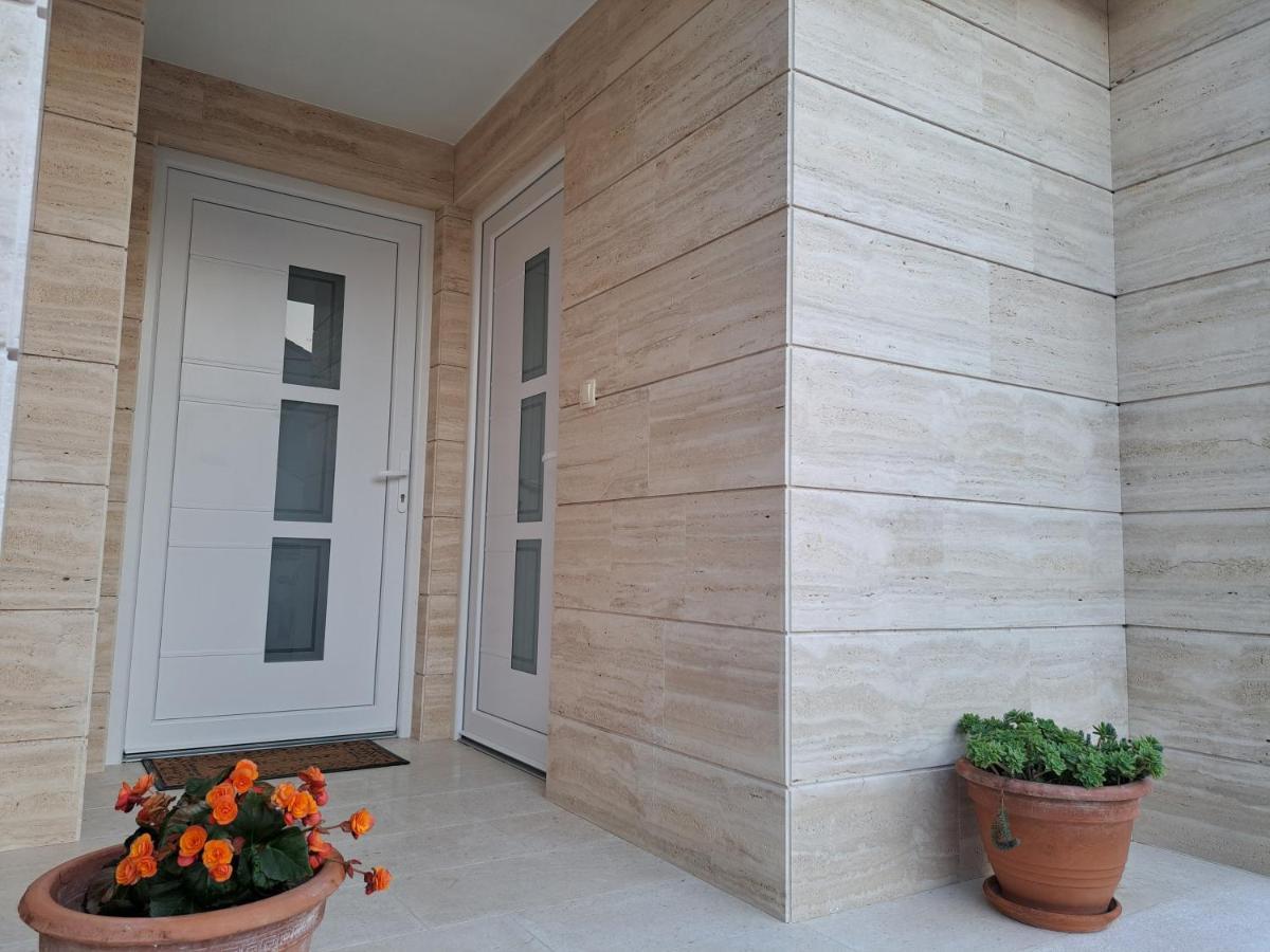 Guesthouse Emma Задар Экстерьер фото